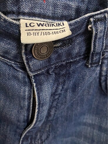 LC Waikiki 10/11 yaş kot şort LCW