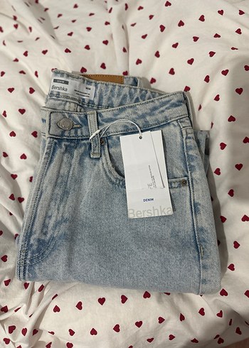 Bershka 36