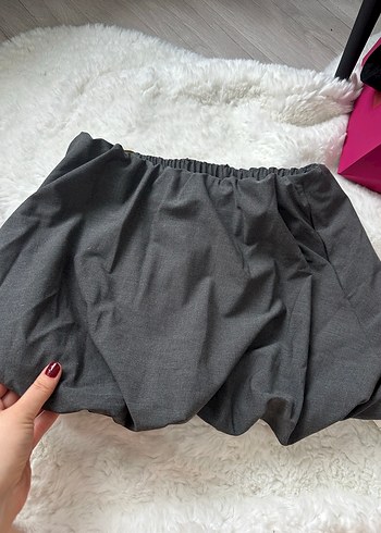 Zara Fiyonklu Gri Mini Balon Etek - Görsel 3