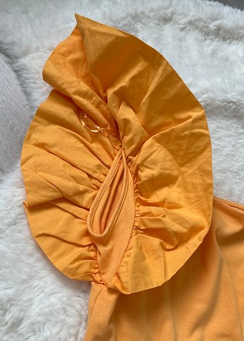 Zara Sarı Fırfırlı Tek Omuz Bluz - Görsel 3