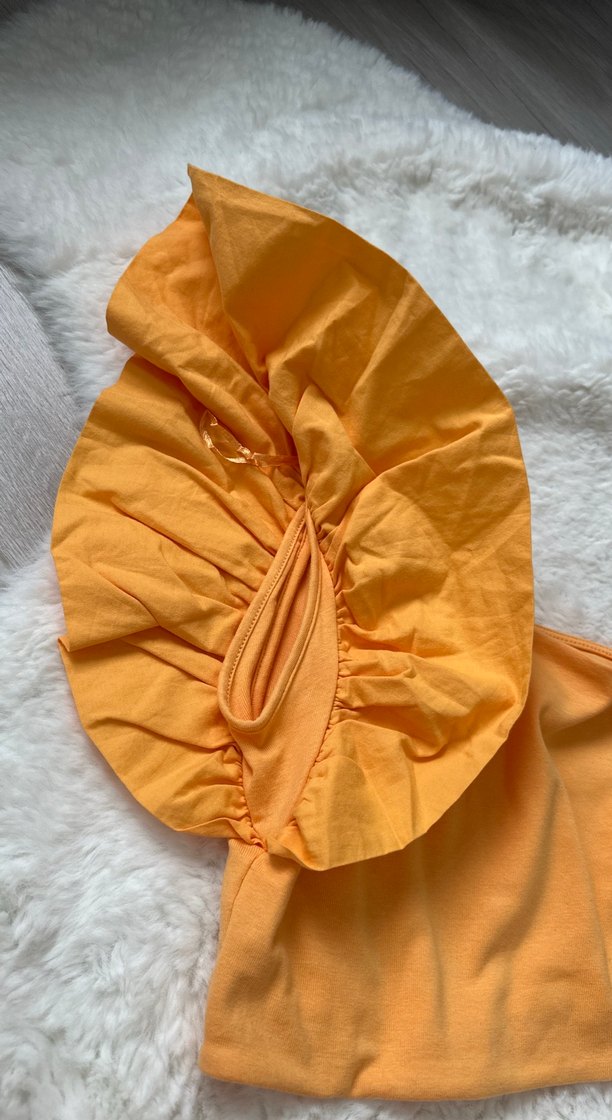 Zara Sarı Fırfırlı Tek Omuz Bluz - Görsel 3