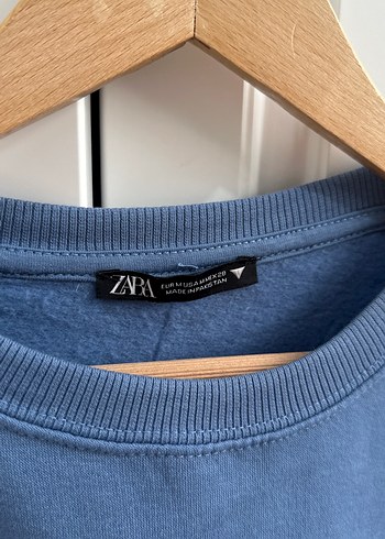 Zara Vatkalı crop tişört - Görsel 4