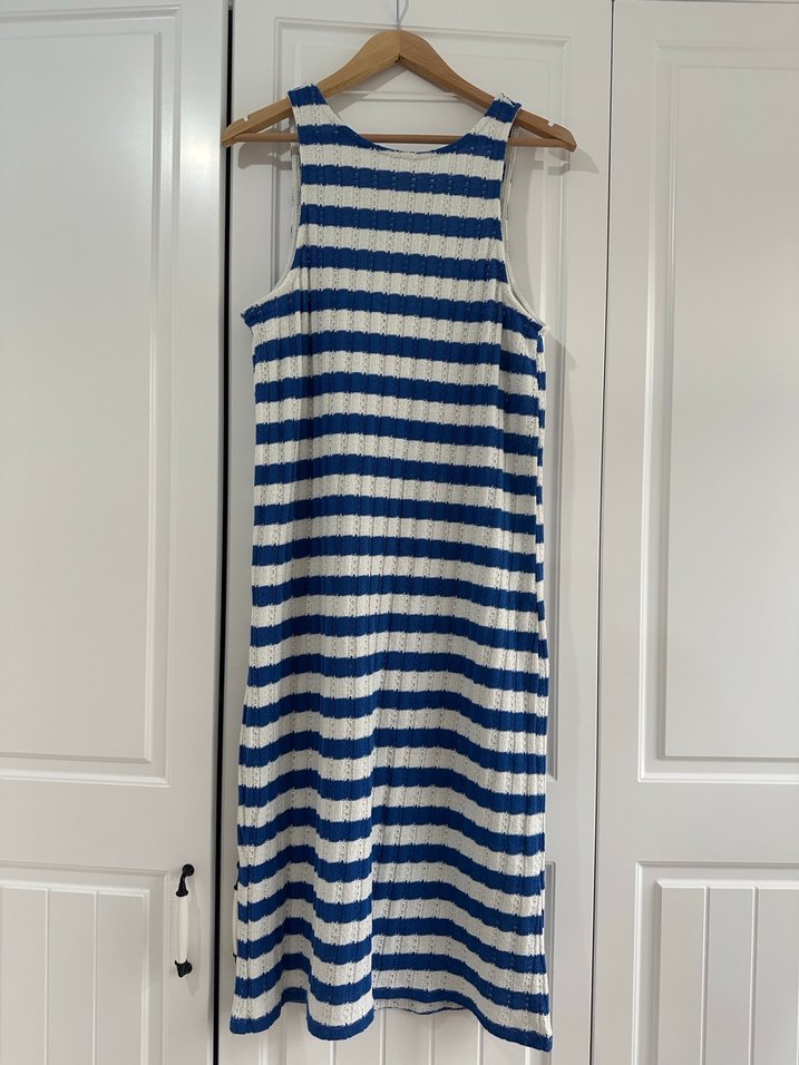 Pull and Bear Mavi Çizgili Triko Midi Elbise - Görsel 3