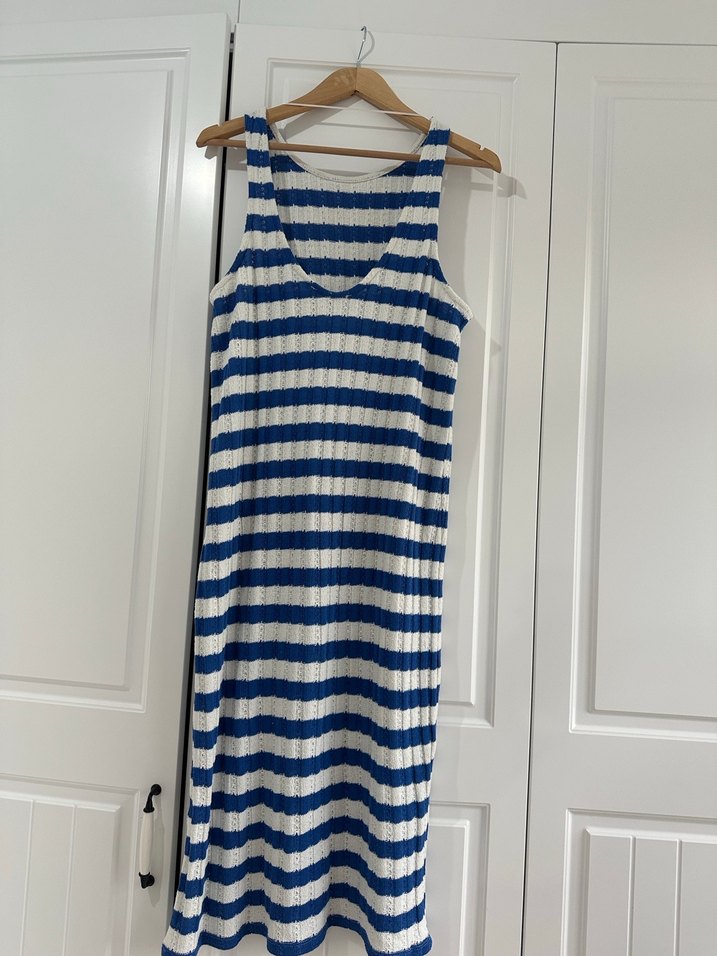 Pull and Bear Mavi Çizgili Triko Midi Elbise - Görsel 4