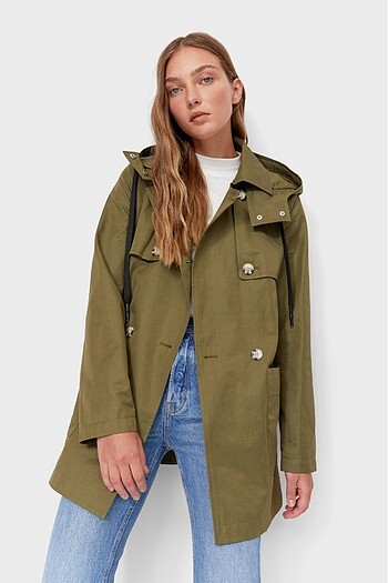 Stradivarius Su Geçirmez Trençkot