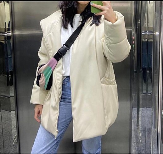 stradivarius mont