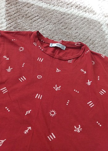 Kırmızı Baskılı kadin Tişörtü - Görsel 4