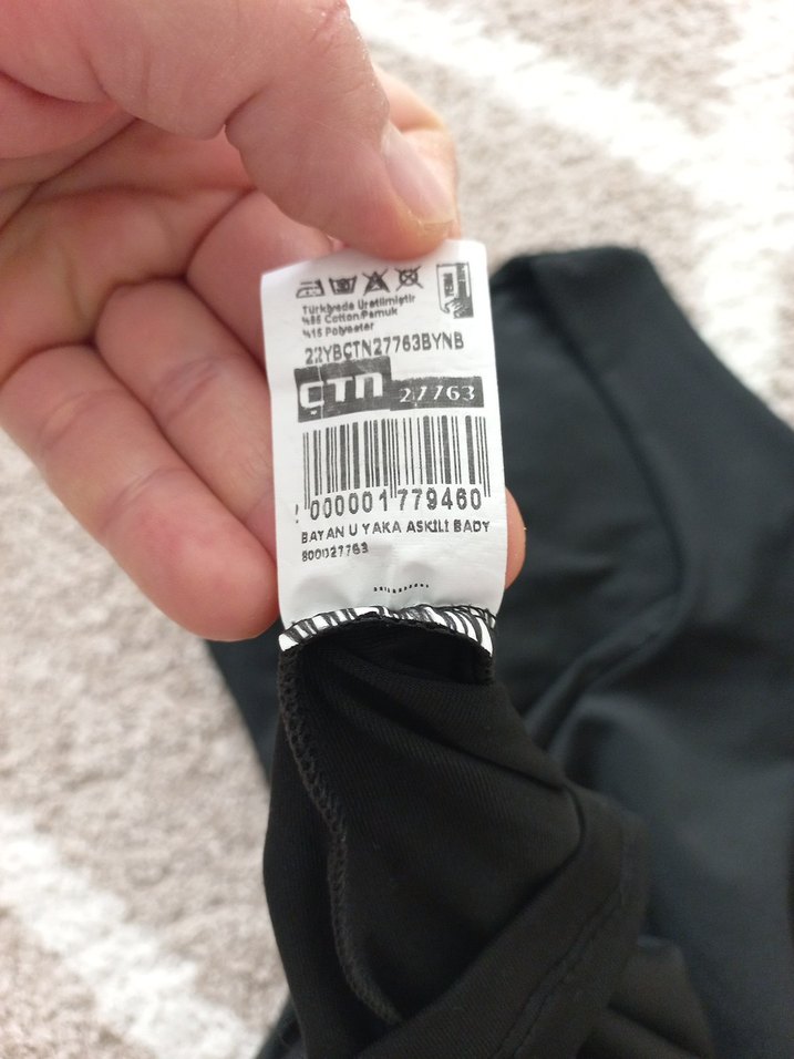 Siyah Kadın Spor Atlet - Görsel 3