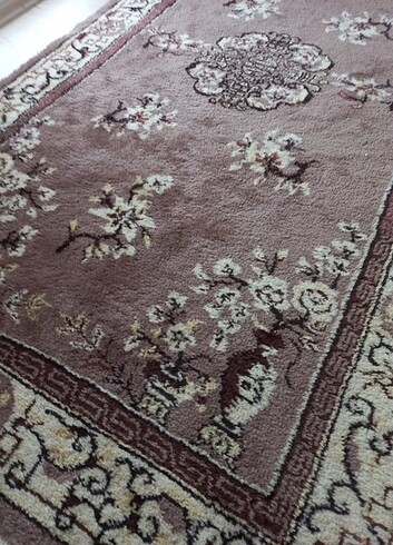 Antika yün halı