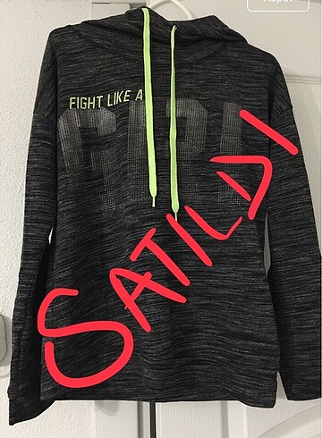 Sweatshirt kapşonlu