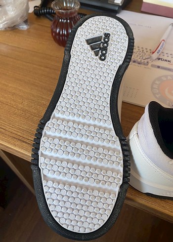 Adidas Beyaz Adidas Kadın Spor Ayakkabı