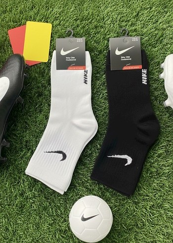 Nike Kolej Beyaz ve Siyah Çorap - Görsel 2