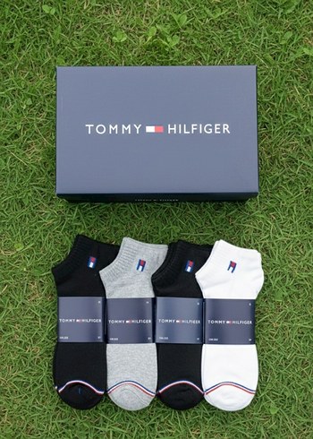 Tommy Hilfiger