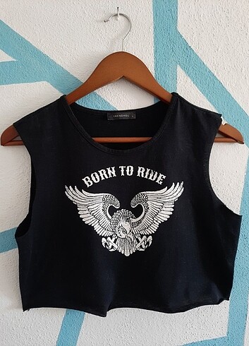 TRENDYOLMILLA CROP