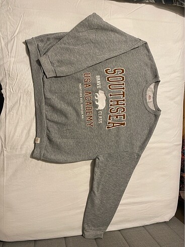 Gri sweatshirt