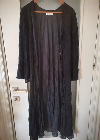 Düğmeli Siyah Uzun pareo
Ashley brooke marka - Görsel 5