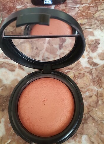 Beden Flormar terracota allık 48 numara