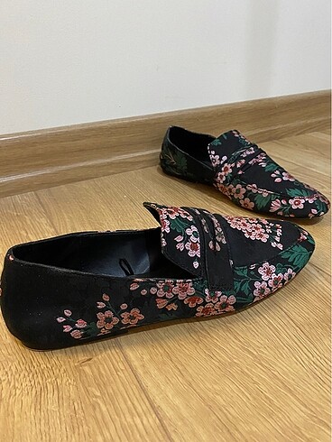 Zara saten loafer