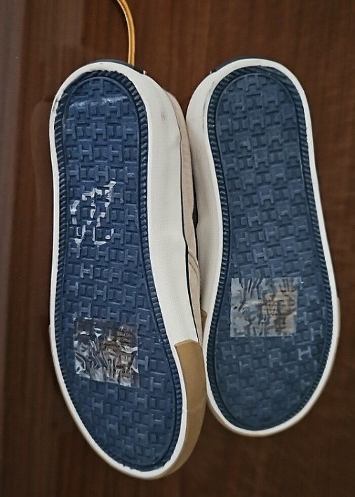 Tommy Hilfiger Cocuk Ayakkabisi 28 numara - Görsel 2