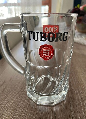 Tuborg bardağı 