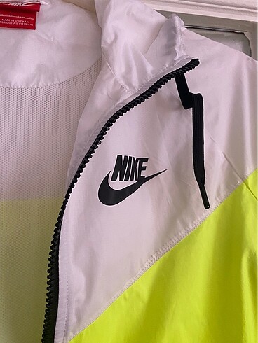 xs Beden yeşil Renk Nike neon yeşil yağmurluk