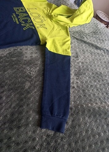 Erkek çocuk yeni sweat