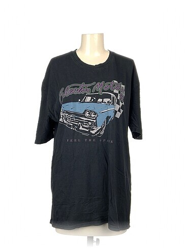 Addax T-shirt %70 İndirimli.