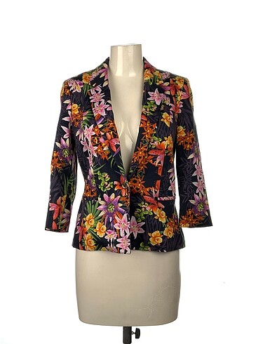 Fabrika Blazer %70 İndirimli.