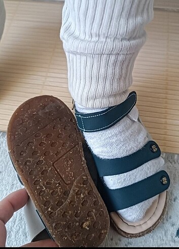 23 Beden çeşitli Renk Erkek çocuk sandalet fiyat sondur.