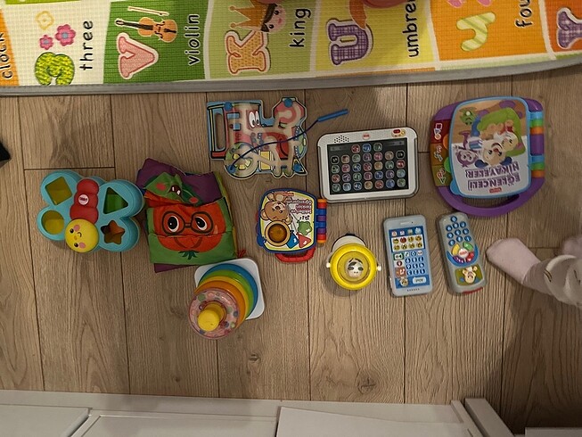 Sesli oyuncaklar 0-12 ay