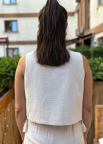 Zara Müslin kumaş işlemeli yelek ve rahat pantolon