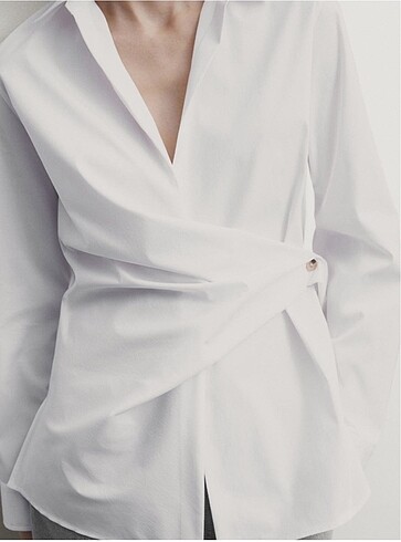 Massimo Dutti Kruvaze bağcık detaylı poplin gömlek