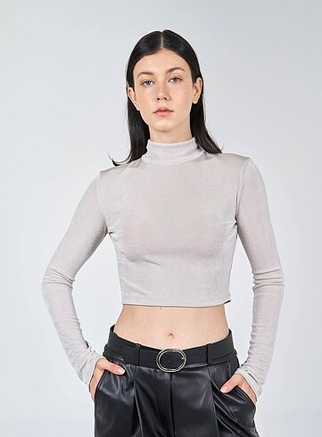 Zara Efsane Kumaş Yüksek Yaka Bluz