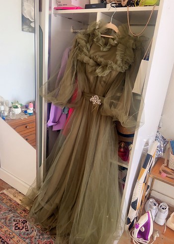 Drapeli Uzun Kollu Bej Kadın Abiye - Görsel 2