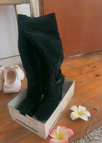 Siyah Süet Diz Boyu Kadın Çizme - Görsel 4