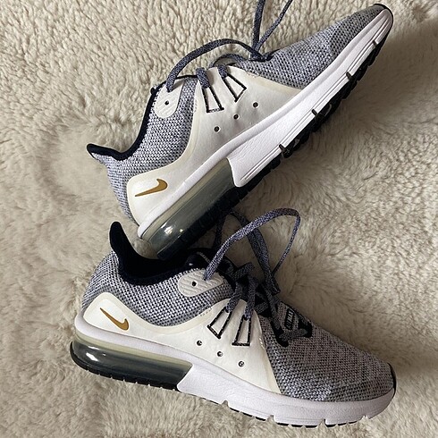 38 Beden Nike Spor Ayakkabısı