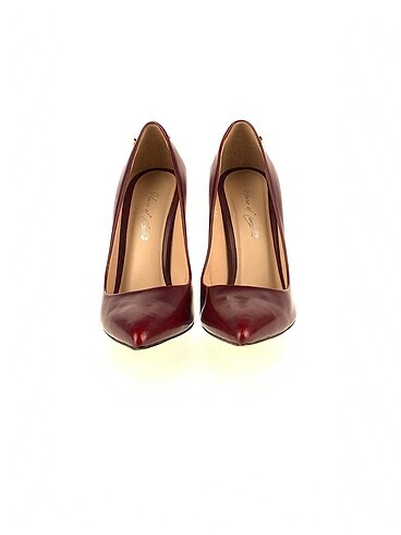 38 Beden Diğer Stiletto %70 İndirimli.