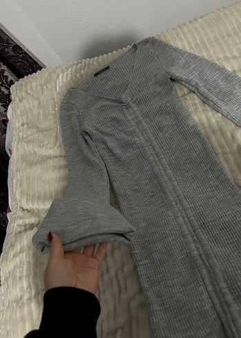 Gri V Yaka Uzun Kollu Triko Elbise - Görsel 4