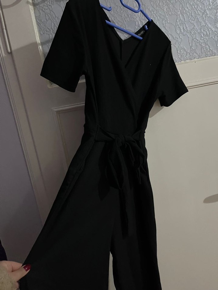 Siyah V Yakalı Tulum - Görsel 4