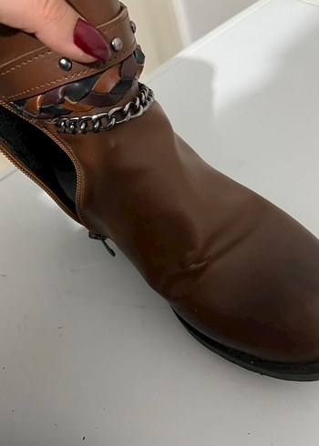 Kahverengi Kadın Deri Tokalı Biker Bot - Görsel 3