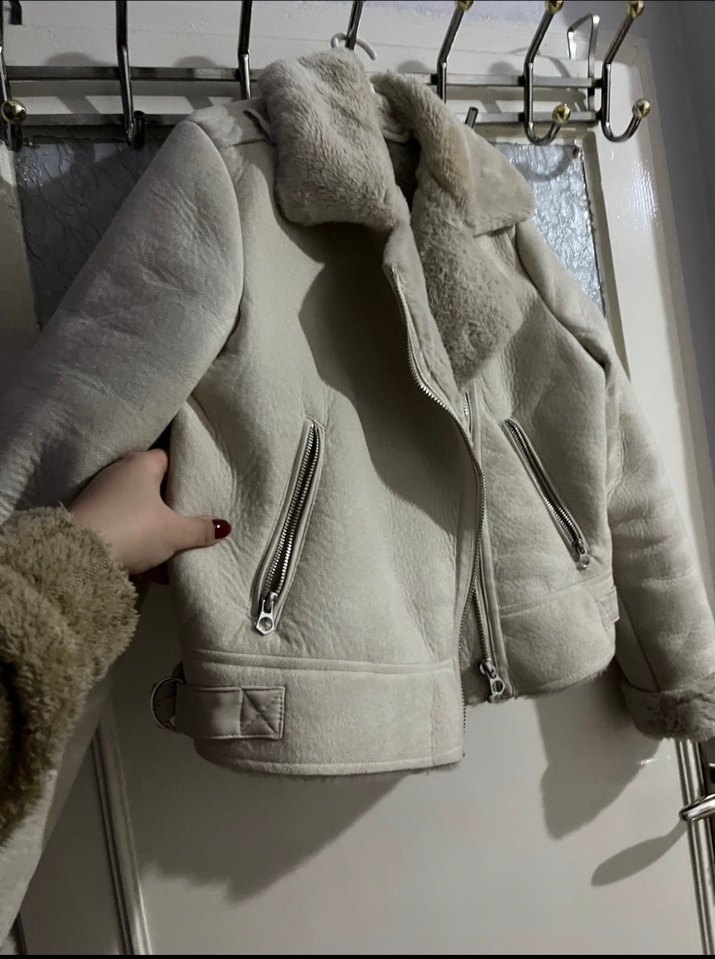 Stradivarius kaban - Görsel 4