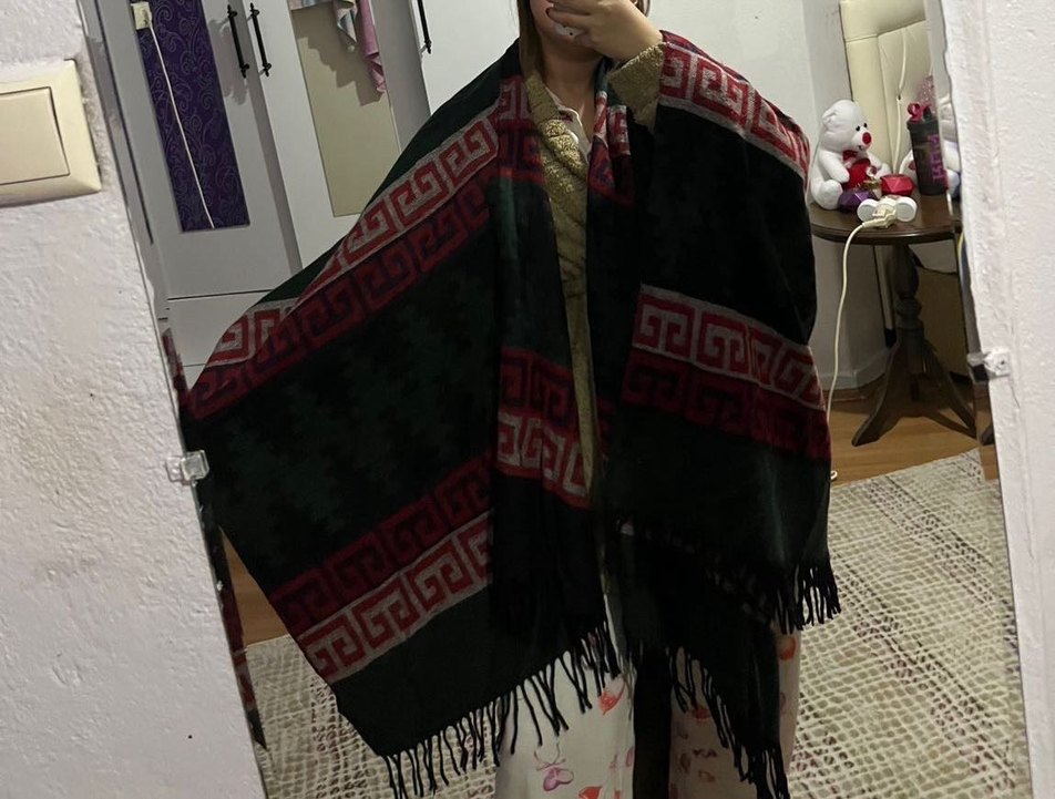 Çok Renkli Desenli şal - Görsel 3