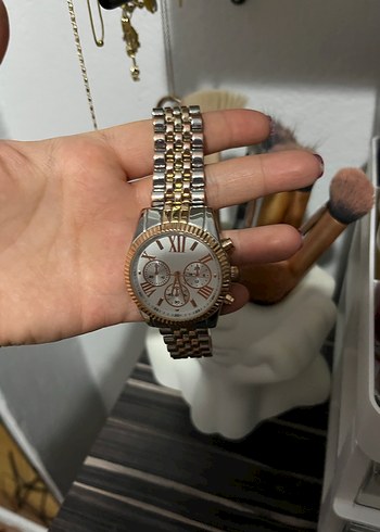 Altın Zincir Detaylı Kadın Kol Saati - Görsel 2