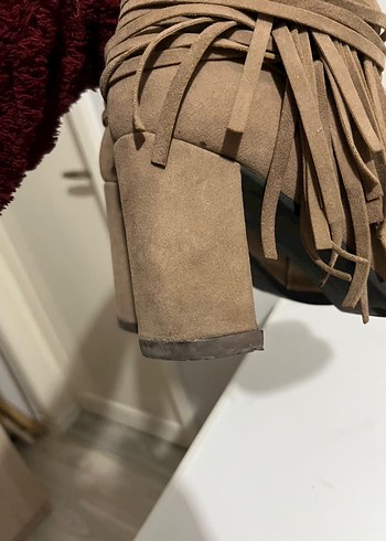 Bej Süet Püsküllü topuklu Bot - Görsel 7