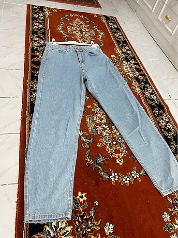 28 Beden Buz mavisi mom jean