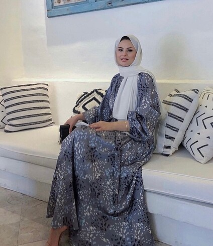 Nage şehri moda saten tesettür elbise