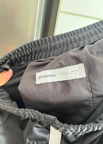 Bershka Erkek Eşofman Altı - Görsel 3