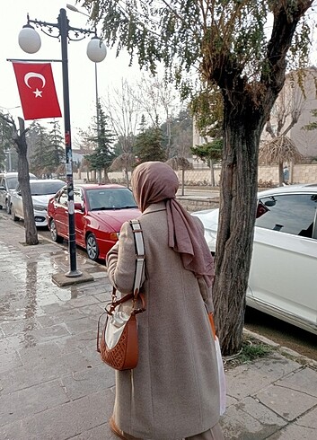 s Beden camel Renk Zara kaban üste duruşuda mevcuttur