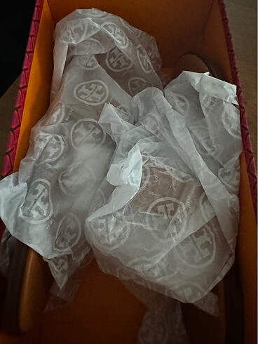 40 Beden kahverengi Renk Tory burch terlik