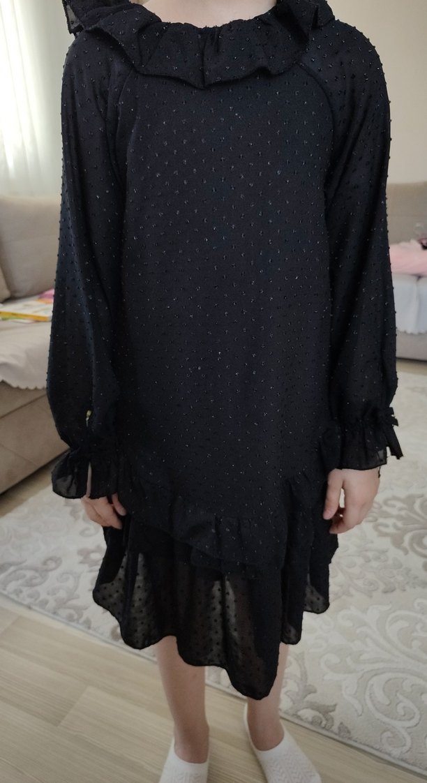 Siyah Uzun Kollu Fırfırlı Kız Elbisesi - Görsel 2